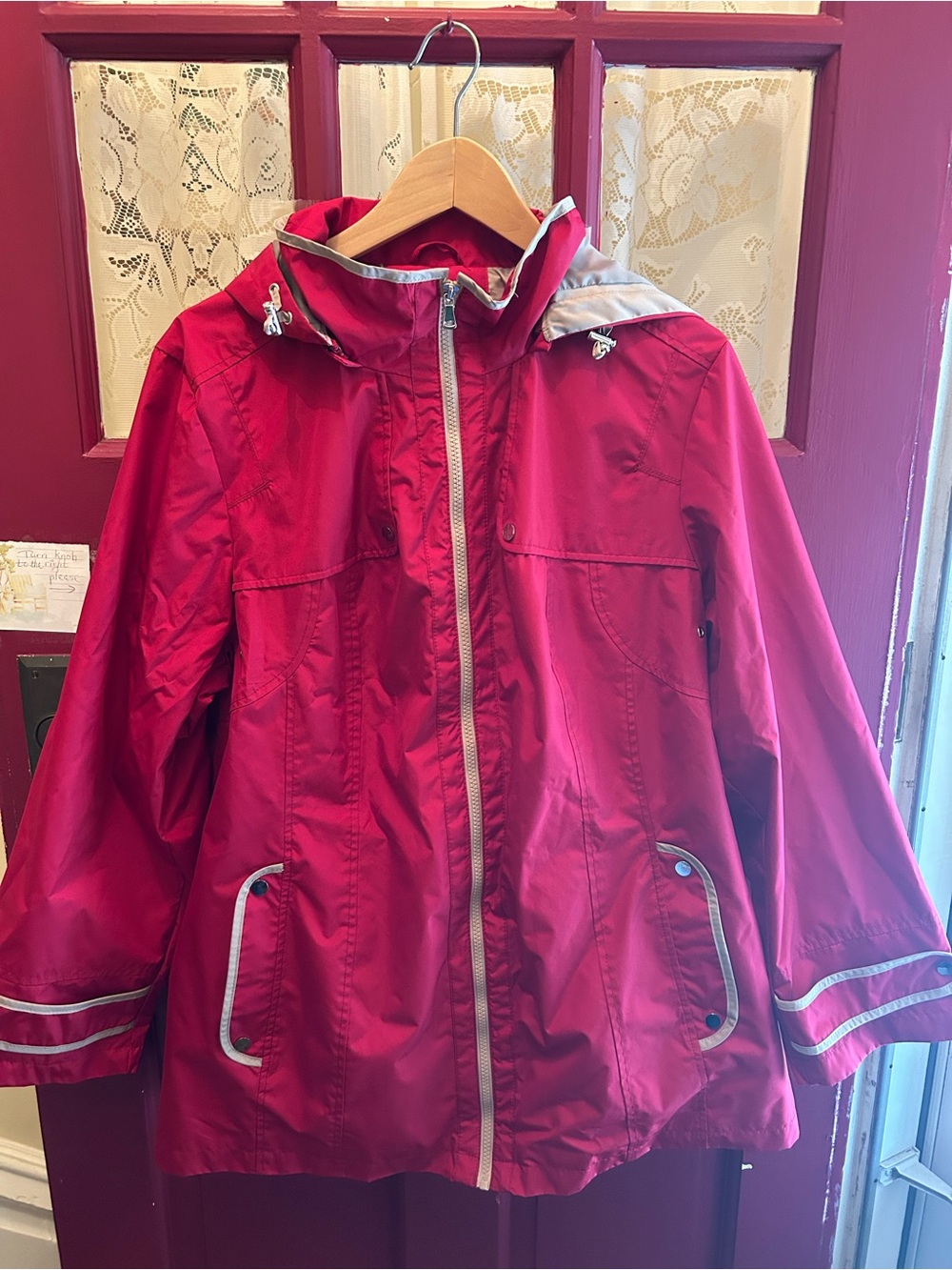 Susan Graver women’s Hooded red Raincoat, removable hood